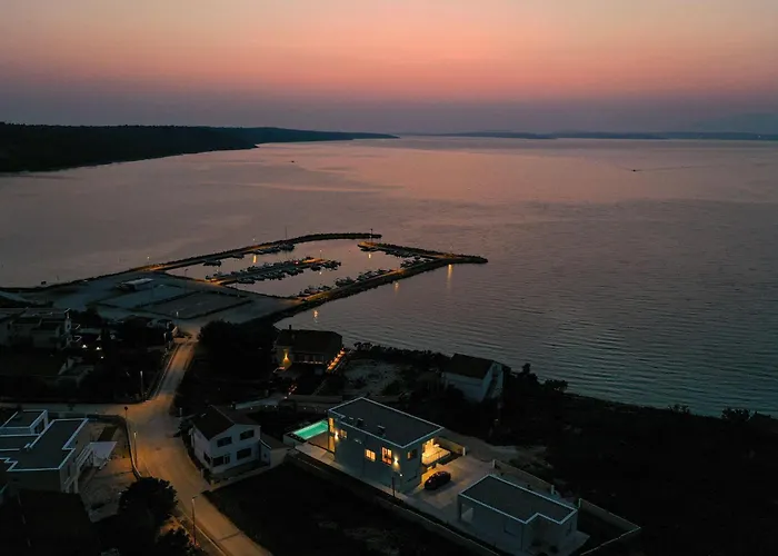 Lovely In Ljubac (Zadar)